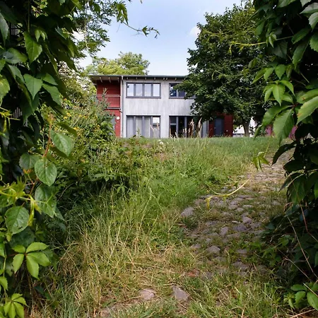 Oeko-hotel *